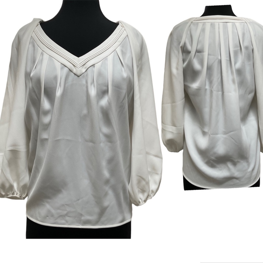 Diane von Furstenberg Bell Sleeve V-Neck Vintage Top Ivory Size 4